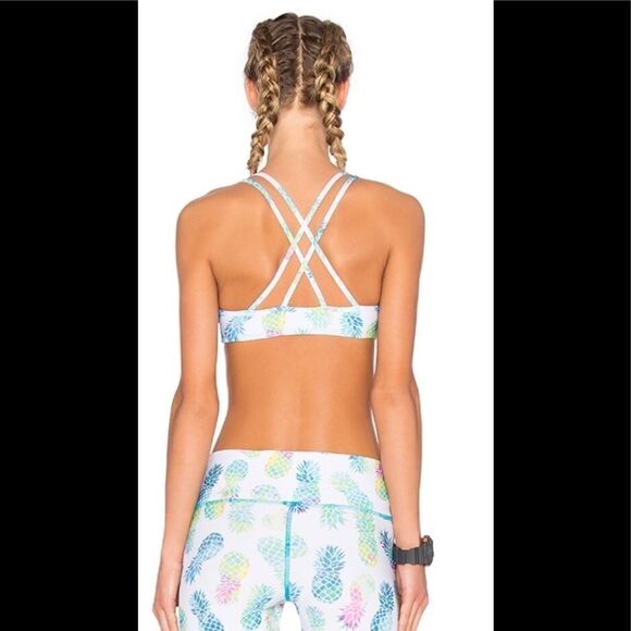 New. PILYQ Piña Colada – swim/workout. Medium - Picture 3 of 7